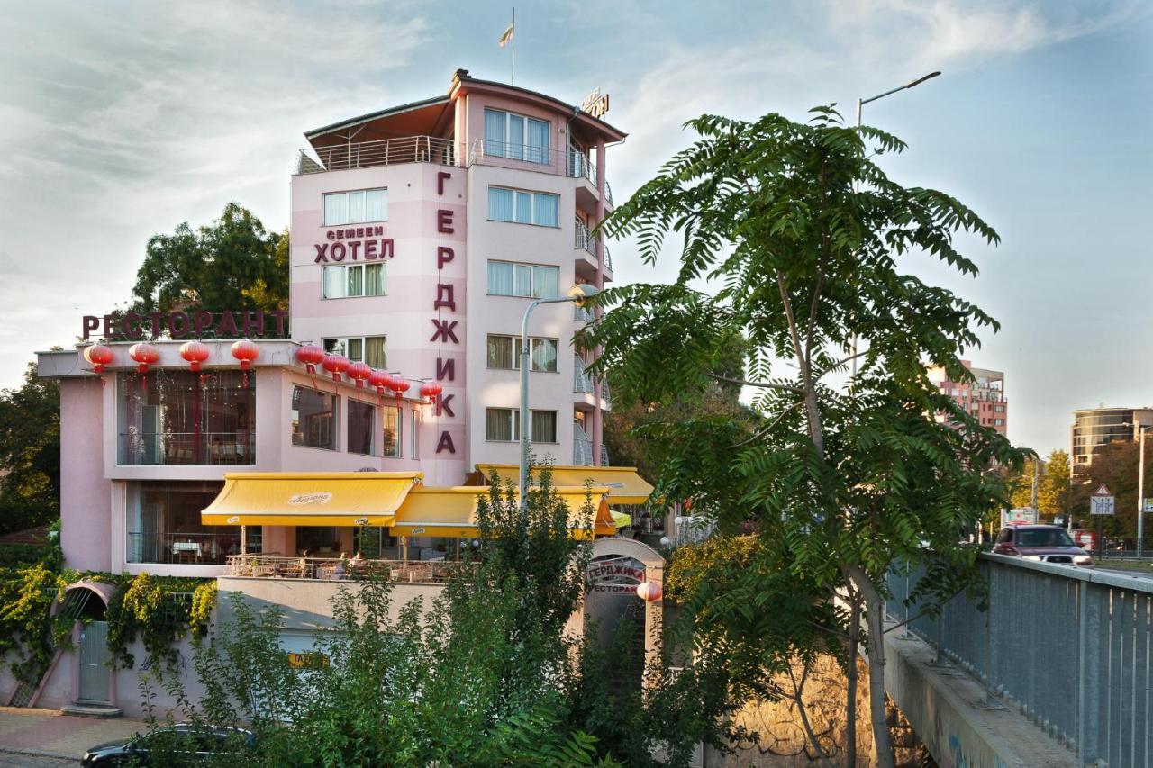 Family Hotel Gerdjika 플로브디프 외부 사진